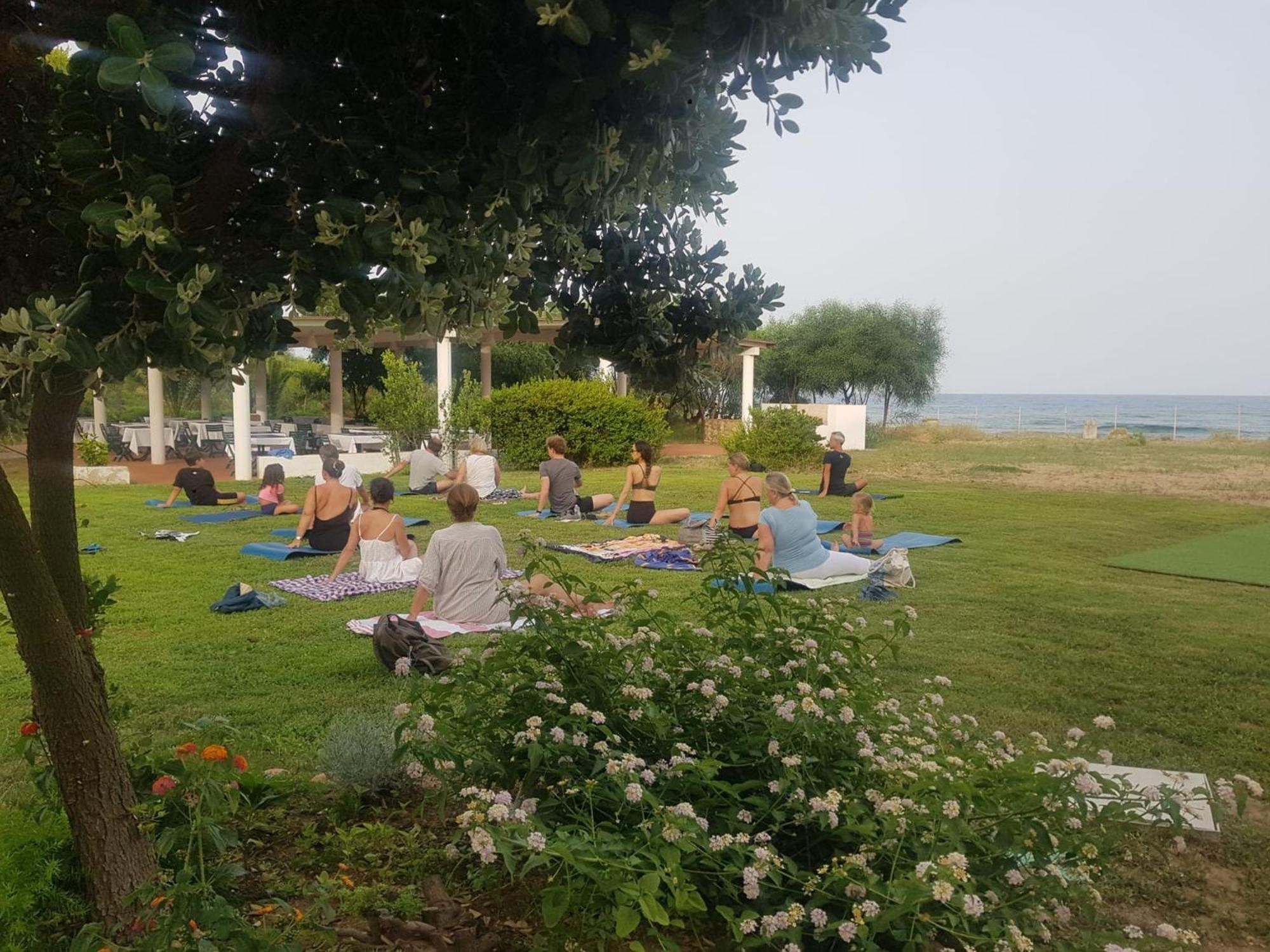 Hotel Mare Pineta 산타마르게리타디풀라 외부 사진